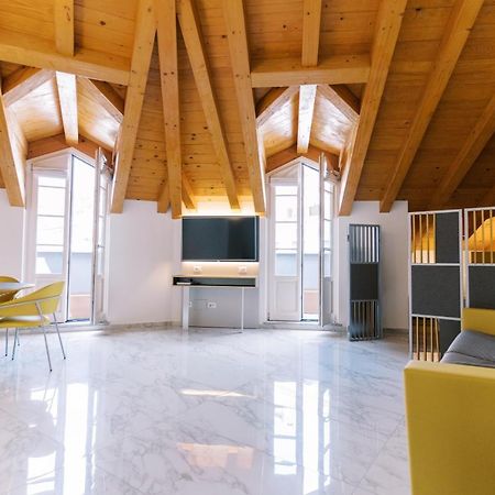 Casa King Apartment Комо Екстериор снимка